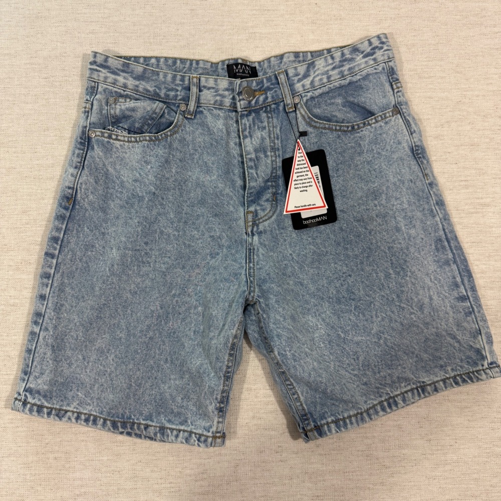 boohooMAN Denim Shorts Mens 32 Light Blue Acid Wash Regular Fit NWT